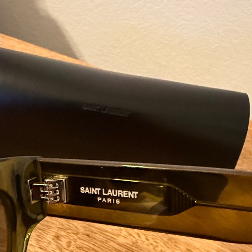 Saint Laurent SL 573 Sunglasses - Picture 4 of 11